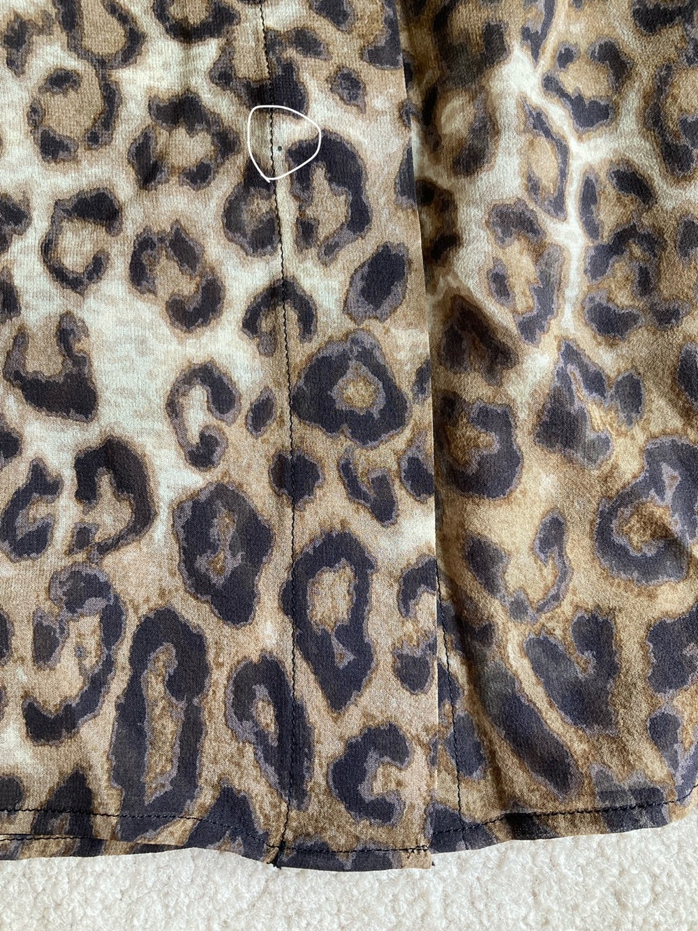 Nili Lotan evelyn blouse in leopard print - Picture 14 of 15